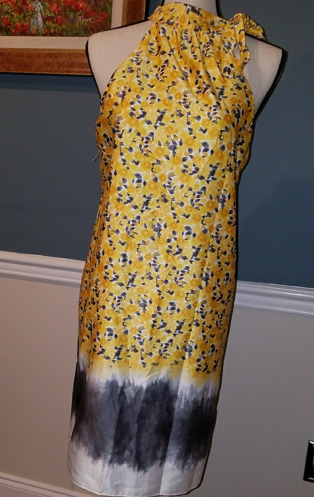 Retro Style Jump Girl Yellow Dress